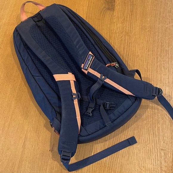 patagonia 18l atom backpack Pack The Atom Tote Pack 20L is for those who want a smaller Patagonia Atom Pack 18L -